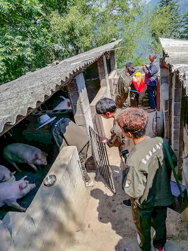 服務地方產業(yè)   助力脫貧攻堅